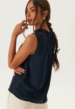 Awshanna Sl High Neck Top