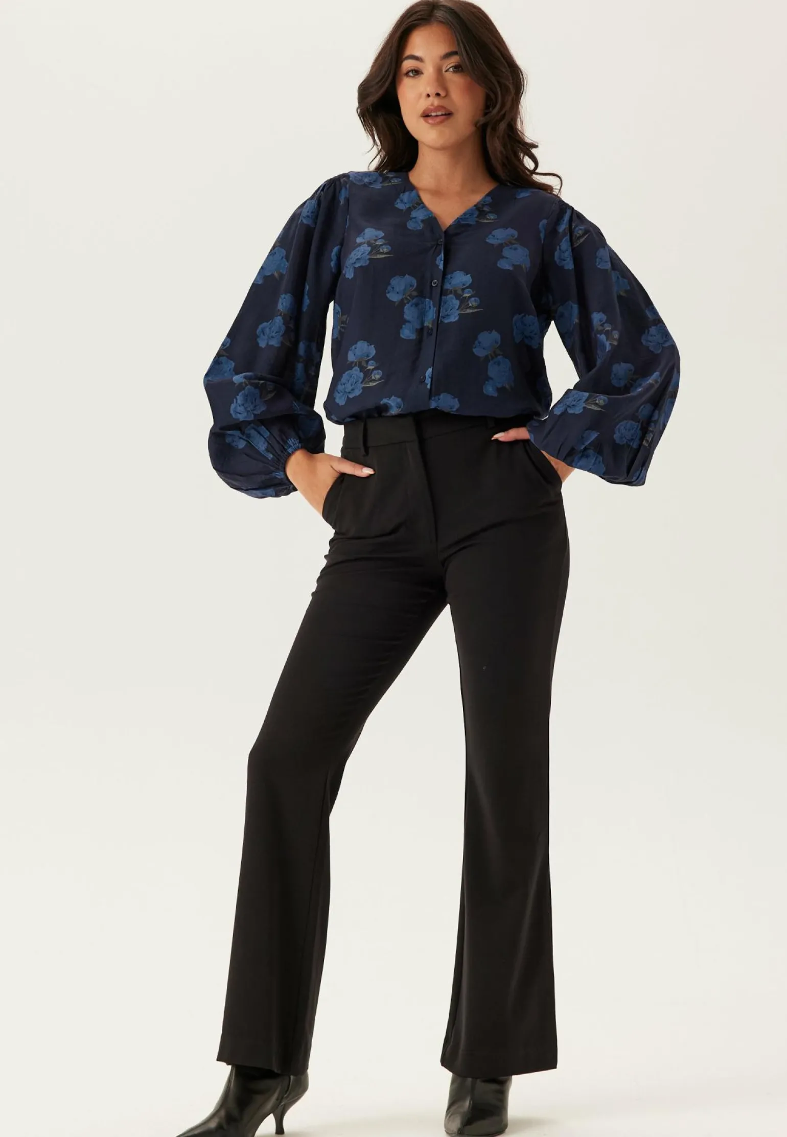 Balloon Sleeve Blouse