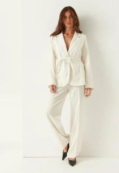 Belt Detail Blazer