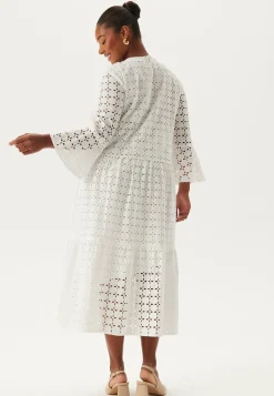 Broderie Anglaise Round Neck Dress