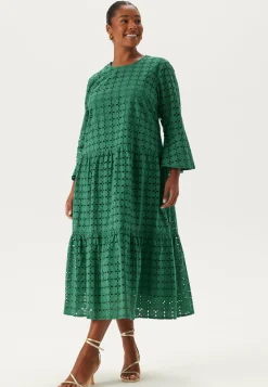 Broderie Anglaise Round Neck Dress