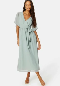 Butterfly Sleeve Midi Dress