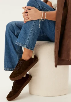 Cody Sneaker