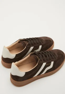 Cuzima Sneaker