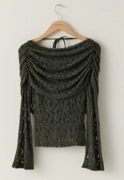 Drapy Lace Top
