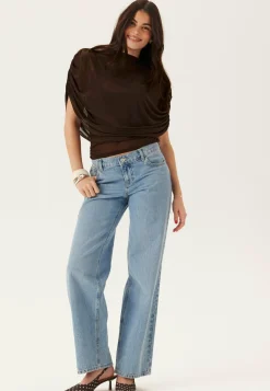 Drapy Mesh Cape Top