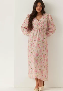 Flowy Maxi Dress