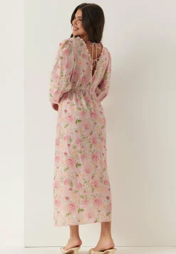 Flowy Maxi Dress