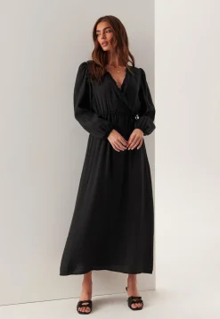 Flowy Maxi Dress