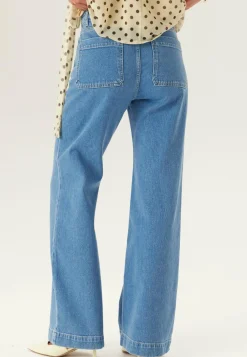 Front Pocket Jeans