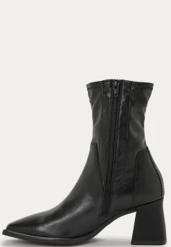 Hedda Classic Boots