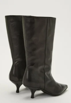 Heeled Mid Knee Leather Boot