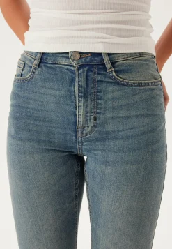 High Flare Superstretch Jeans