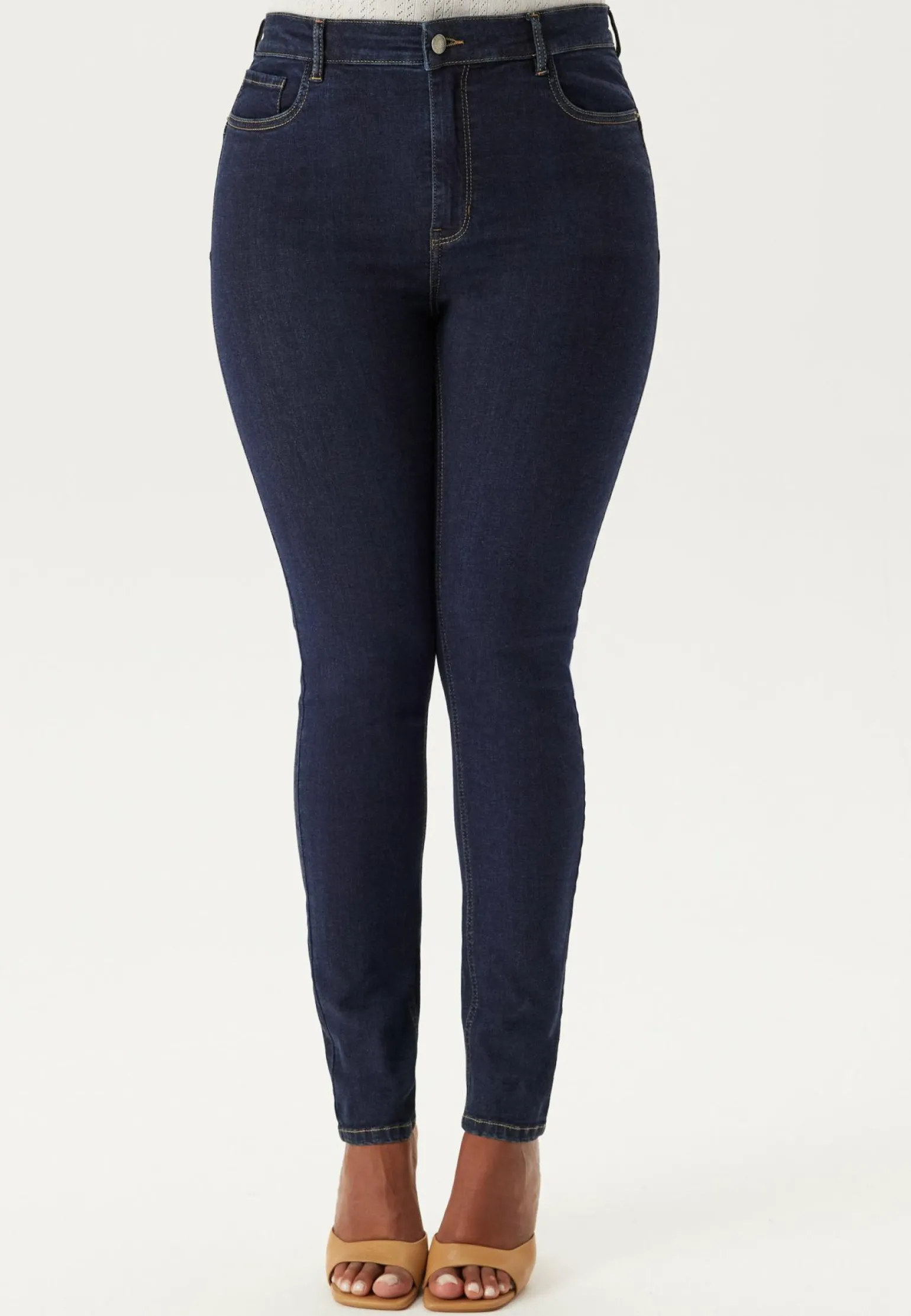 High Push Up Superstretch Jeans