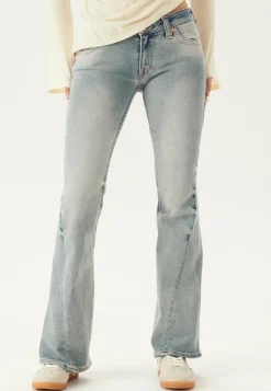 Joey Lr Flare Flap