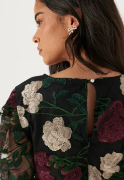 Kaia Dress