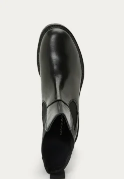 Kenova Chunky Boots