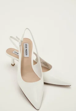 Korra Leather Sandal