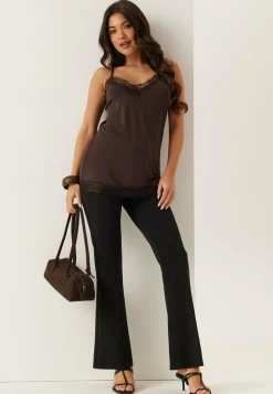 Lace Detail Singlet