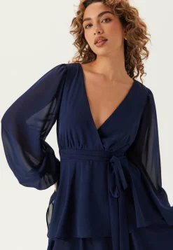 Long Sleeve Tiered Midi Dress