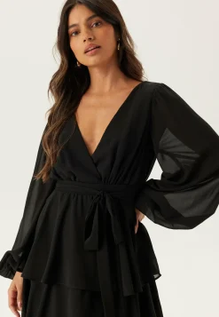 Long Sleeve Tiered Midi Dress
