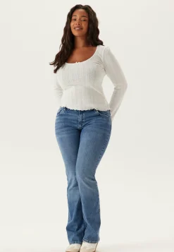 Low Bootcut Flap Jeans