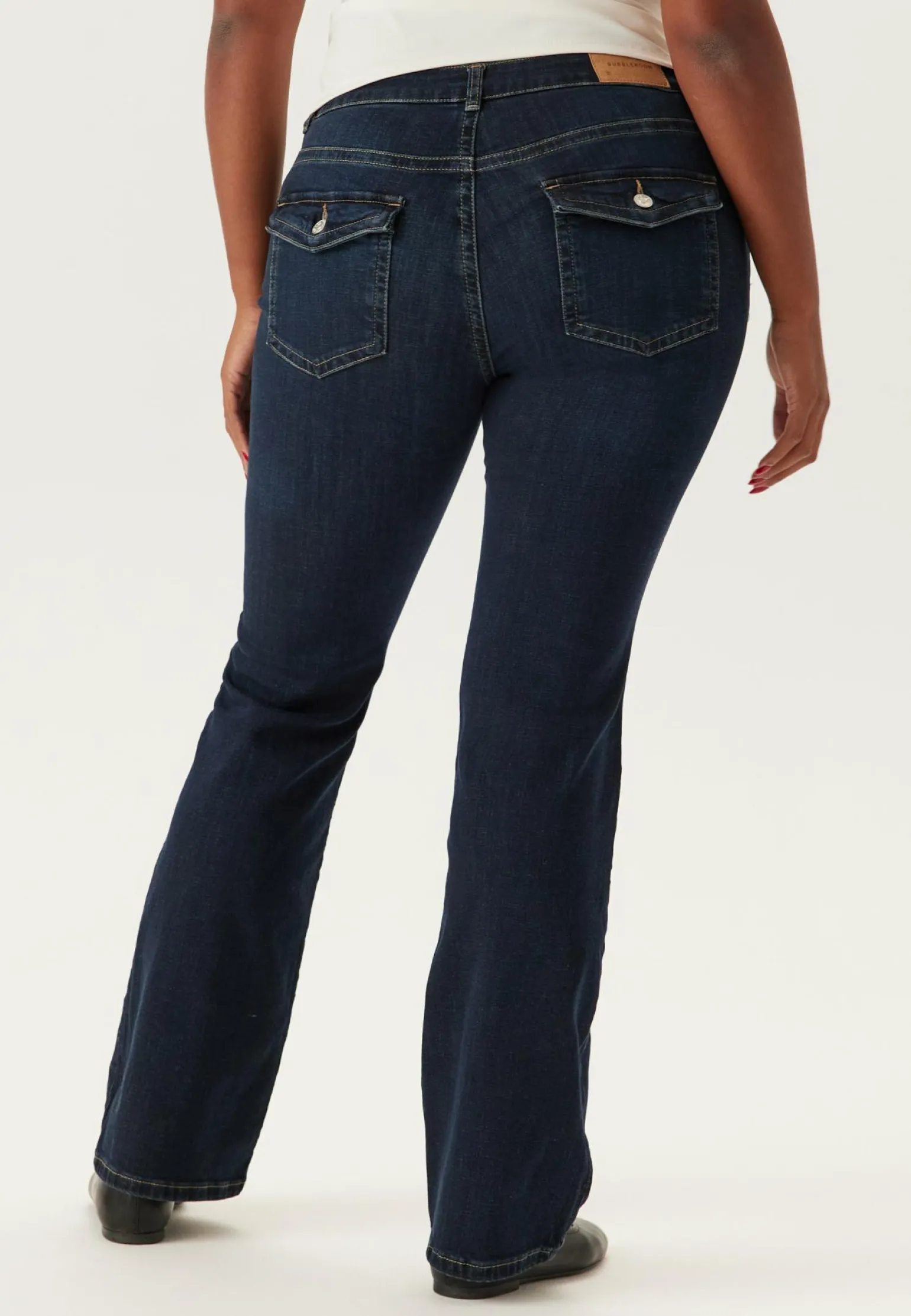 Low Bootcut Flap Jeans