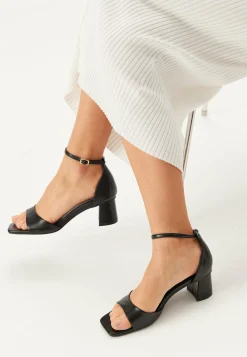 Low Heel Sandal