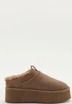 Low Platform Slip-on