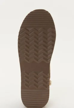 Low Platform Slip-on