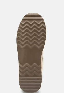 Low Platform Slip-on