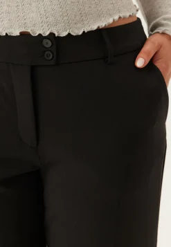 Mid Waist Straight Back Pocket Trousers