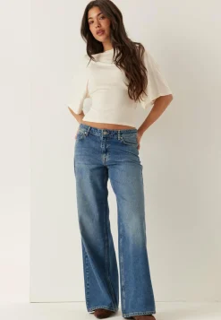 Mid Wide Jeans