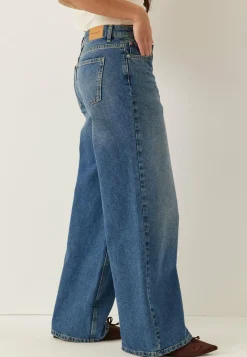 Mid Wide Jeans
