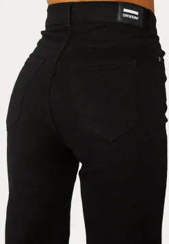 Moxy Straight