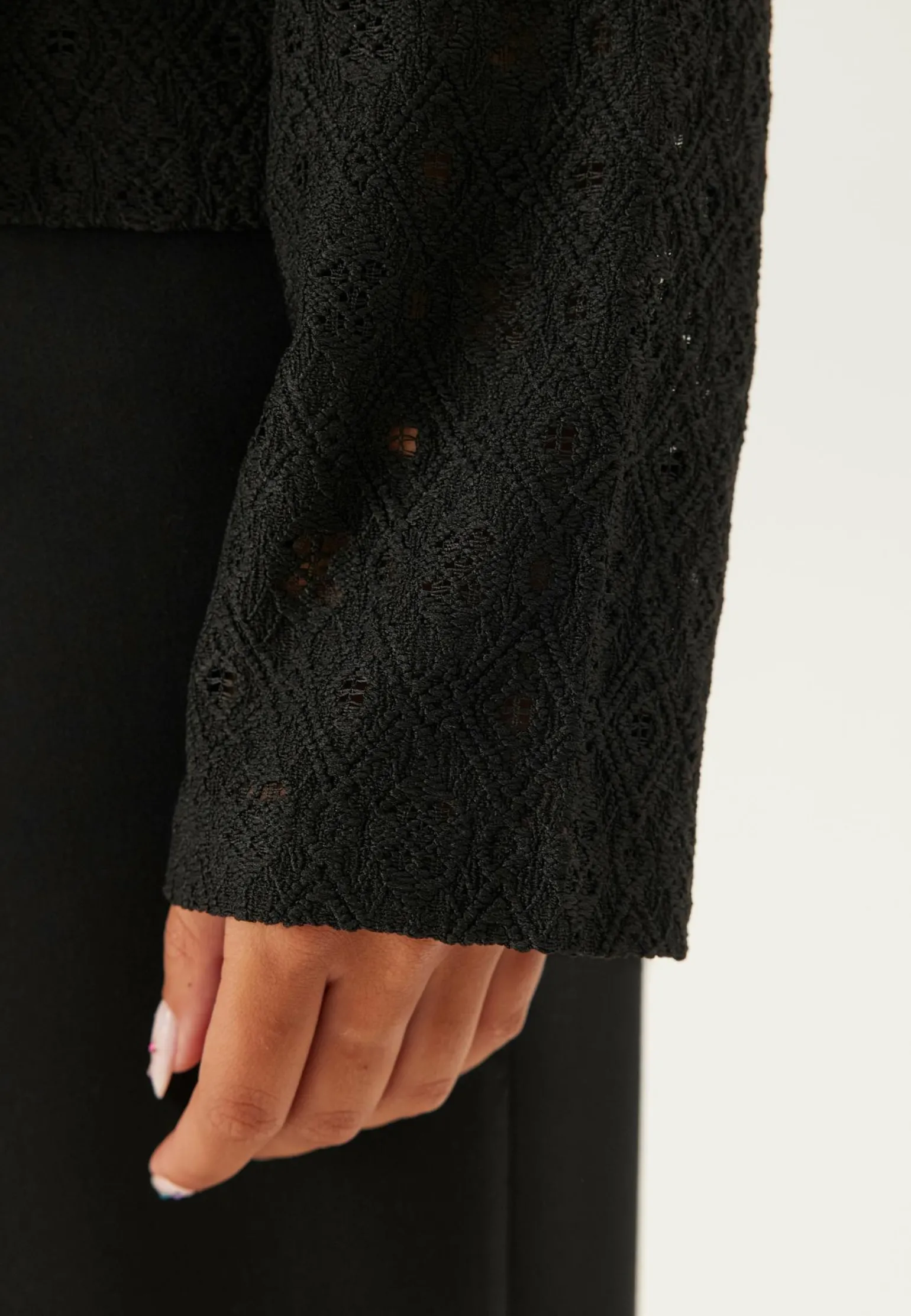 Objlaila L/S Re Tie Top