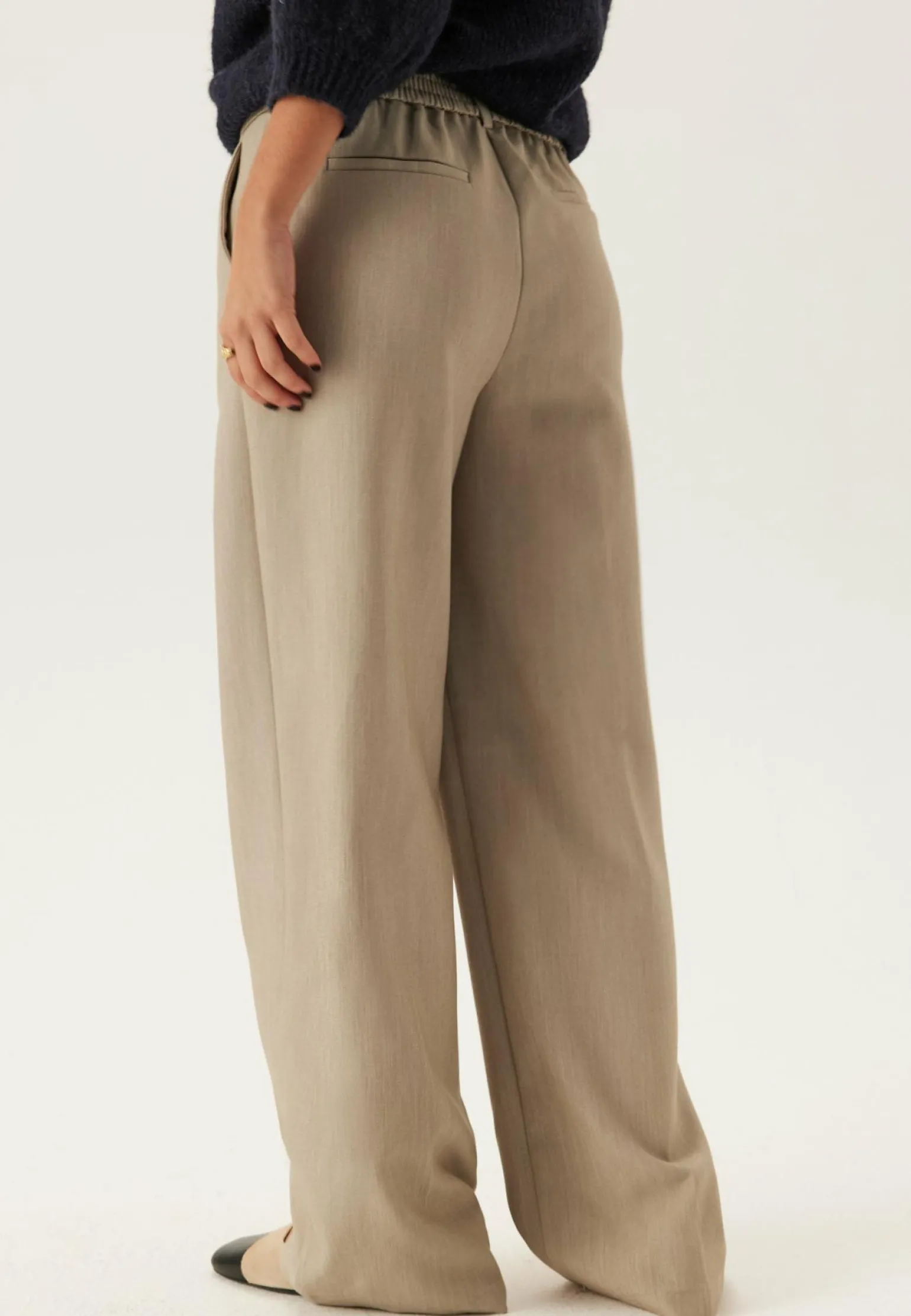 Objsigrid Casual Pant