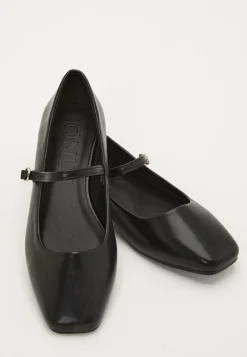Onlakira-3 Pu Mary Jane Baller