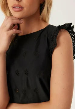 Onllou Life Emb S/S Open Back Top