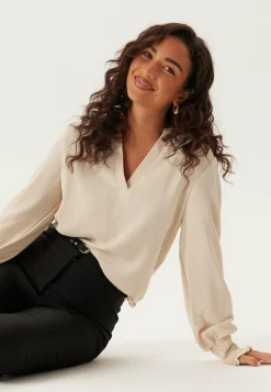 Onlmette V-Neck Smock Top