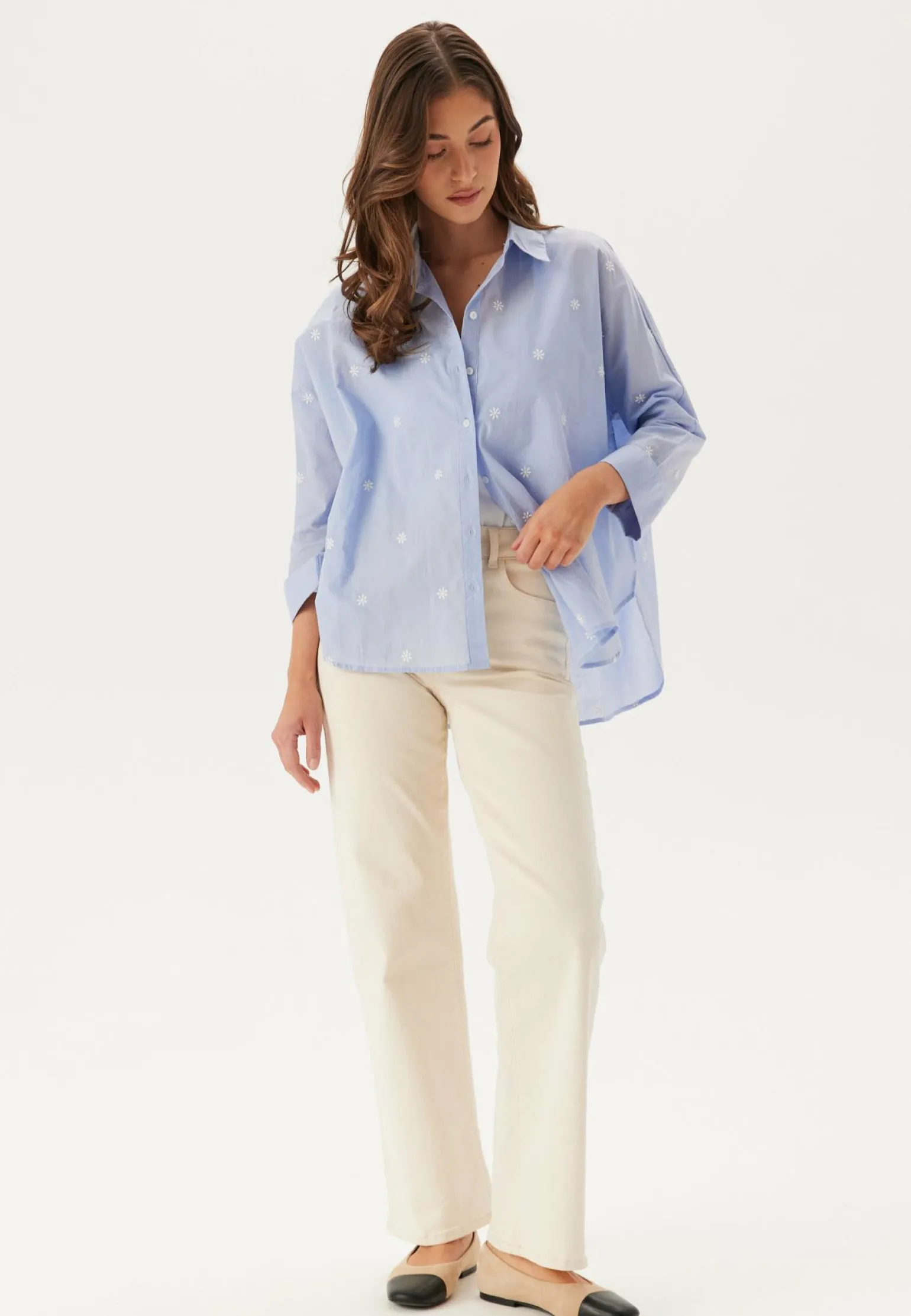 Onlnew Lina Grace Ls Emb Shirt
