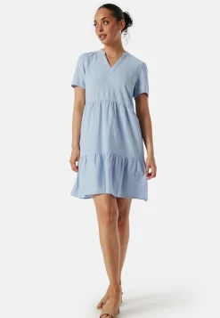 Onltiri-Caro V-Nec Lin Dress