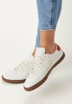 Panenka Sneaker