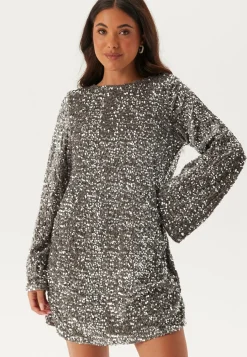 Pckam Ls Deep Back Bow Dress