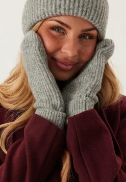 Pcmoella Mittens