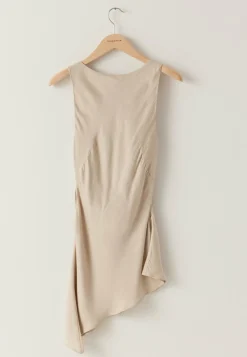 Remake Low Back Asymmetric Top