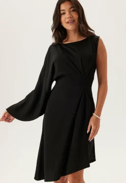 Slflaurina Regular One Shoulder Dress
