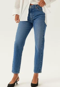 Slim Ankle Jeans