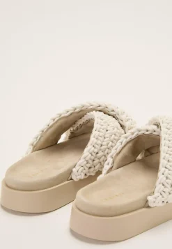 Slipper Woven