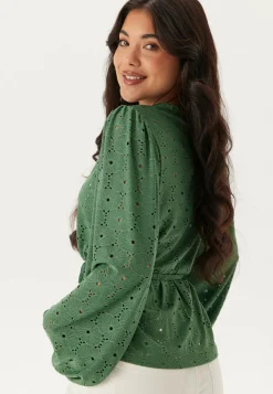 Soft Broderie Anglaise Top